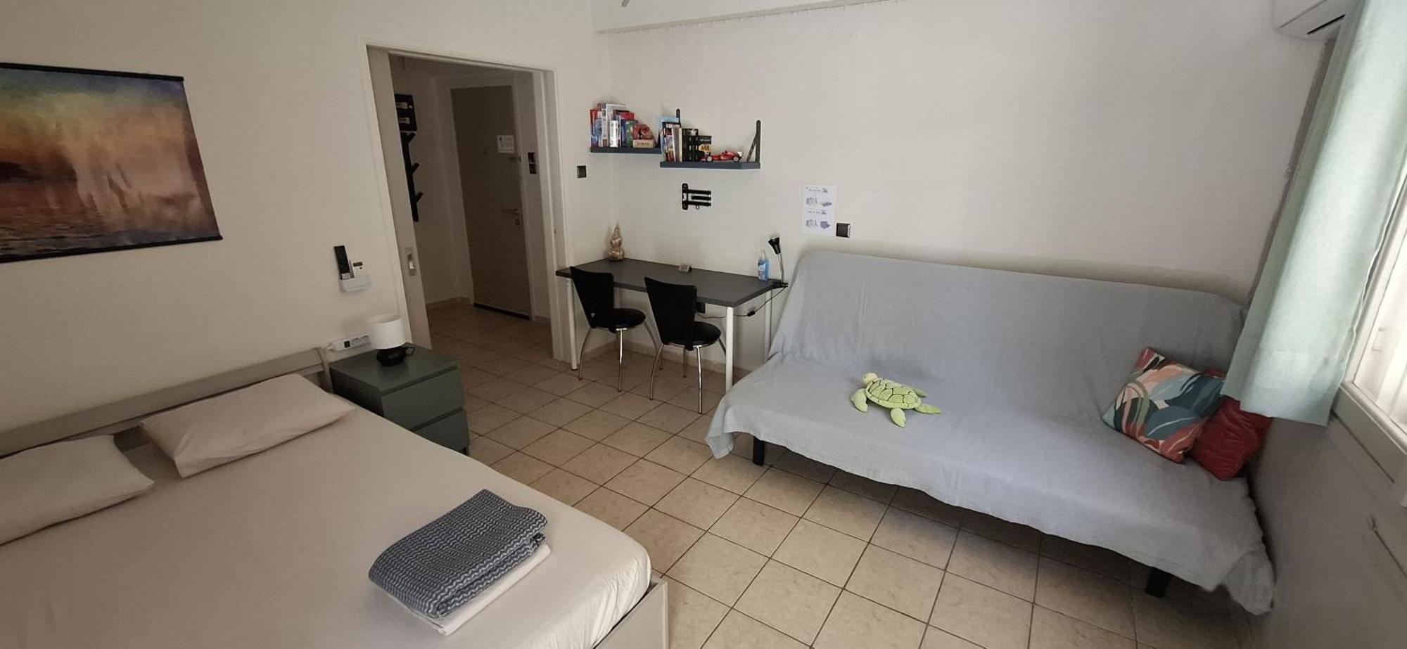 Honeybee4 - Cozy Studio Close To The Port, Airport & Athens Rafina  Exterior photo