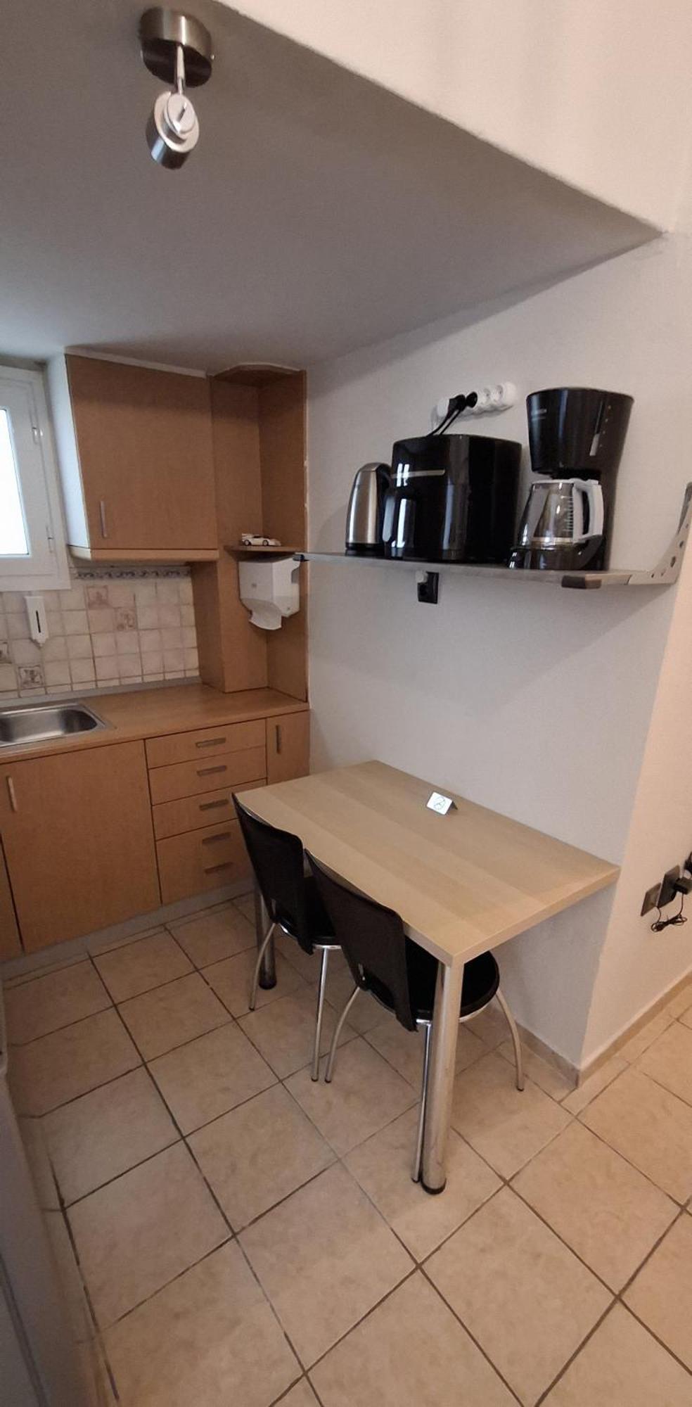 Honeybee4 - Cozy Studio Close To The Port, Airport & Athens Rafina  Exterior photo
